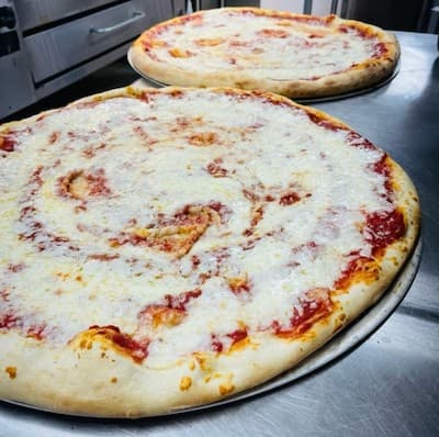 Avent Ferry Pizza